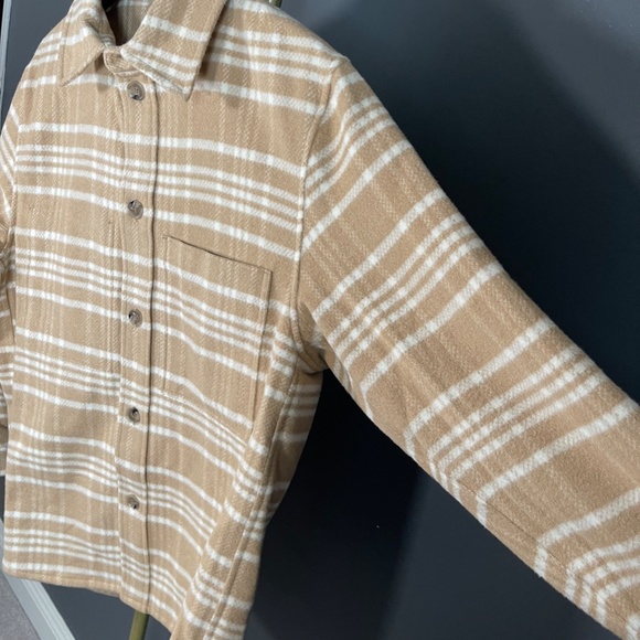 H&M Premium Wool Blend Shirt Jacket Beige / Checked OVERSIZED fit Size Small - Picture 5 of 11